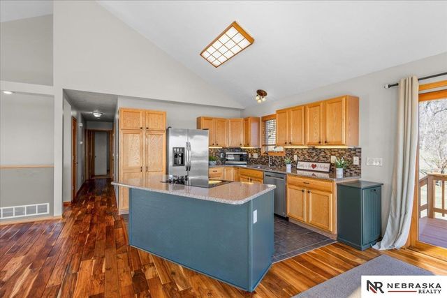 430 S 15th Street, Fort Calhoun, NE 68023