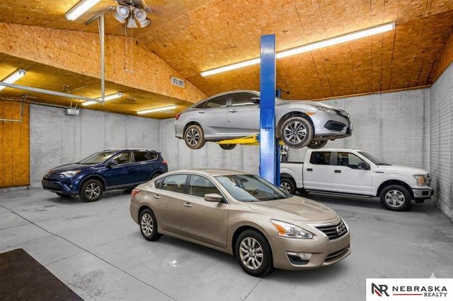 430 S 15th Street, Fort Calhoun, NE 68023