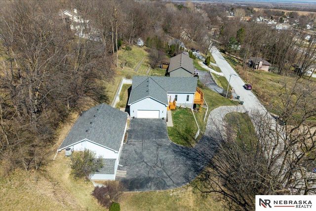 430 S 15th Street, Fort Calhoun, NE 68023