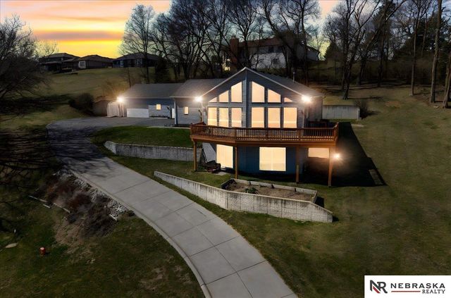 430 S 15th Street, Fort Calhoun, NE 68023