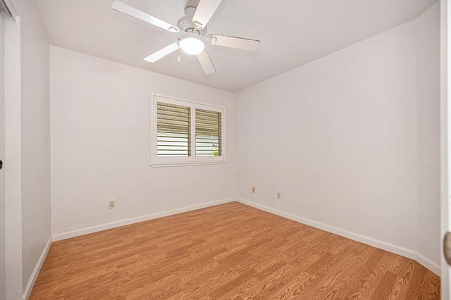 7309 Sunleaf Ln, Sacramento, CA 95828