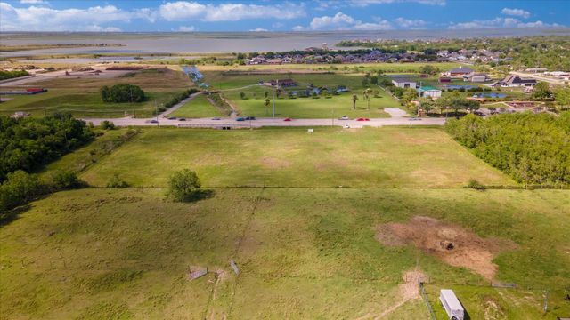 00 25 Avenue, Texas City, TX 77590