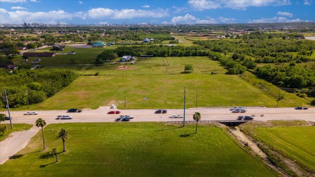 00 25 Avenue, Texas City, TX 77590