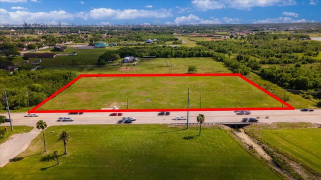 00 25 Avenue, Texas City, TX 77590