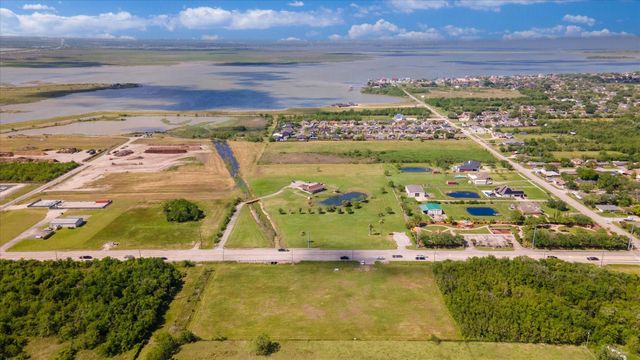 00 25 Avenue, Texas City, TX 77590