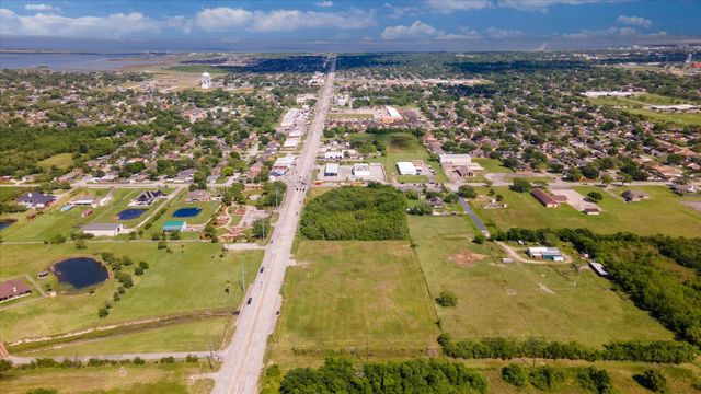 00 25 Avenue, Texas City, TX 77590