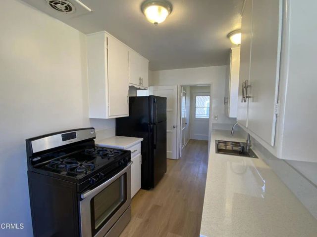 2452 E Washington Boulevard, Pasadena, CA 91104