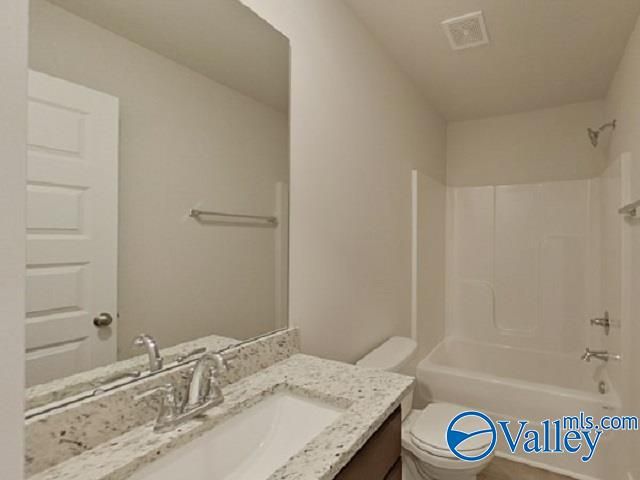 6102 Taramore Lane NW, Huntsville, AL 35806