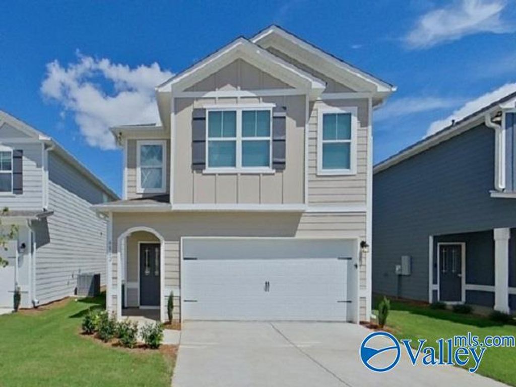 6102 Taramore Lane NW, Huntsville, AL 35806