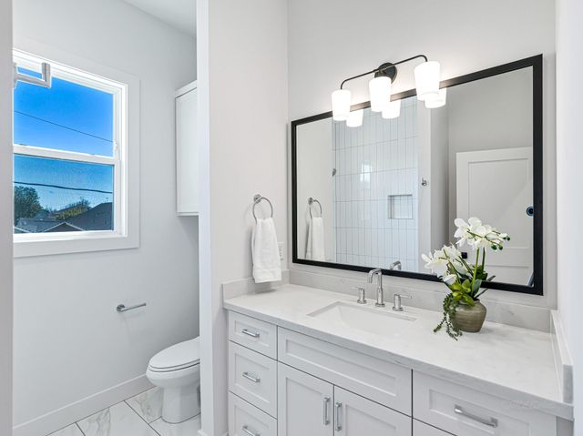 1207 Tabor Street, Houston, TX 77009