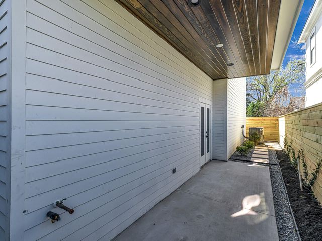 1207 Tabor Street, Houston, TX 77009