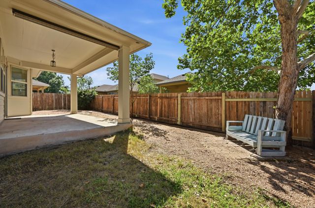 351 Wincliff DR, Buda, TX 78610