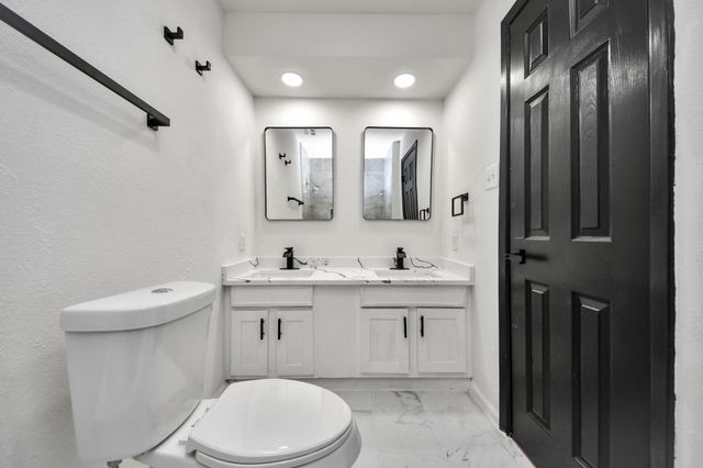 17114 Barcelona Drive, Friendswood, TX 77546