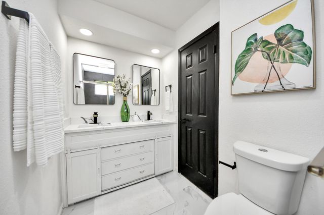 17114 Barcelona Drive, Friendswood, TX 77546