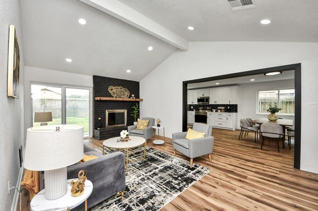 17114 Barcelona Drive, Friendswood, TX 77546