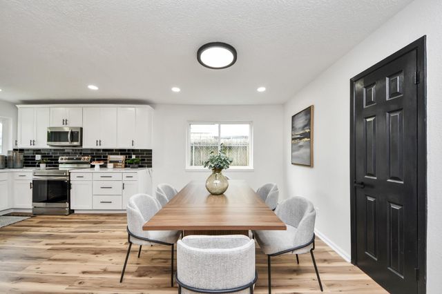 17114 Barcelona Drive, Friendswood, TX 77546