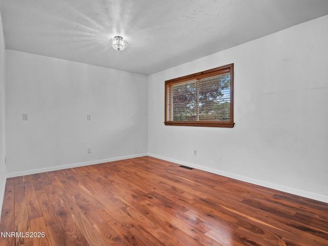 1321 Dennis Street, Minden, NV 89423