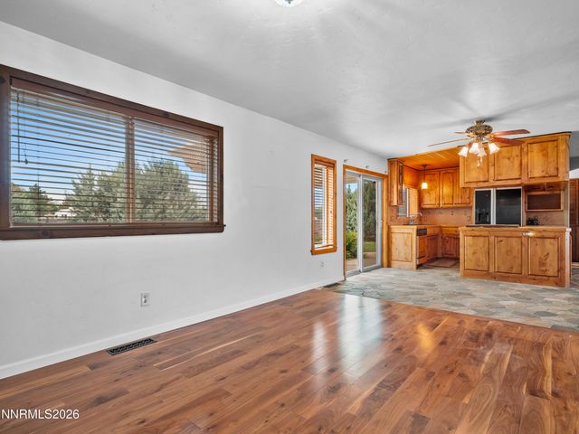 1321 Dennis Street, Minden, NV 89423