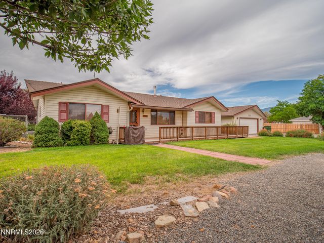 1321 Dennis Street, Minden, NV 89423