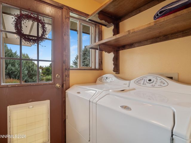 1321 Dennis Street, Minden, NV 89423