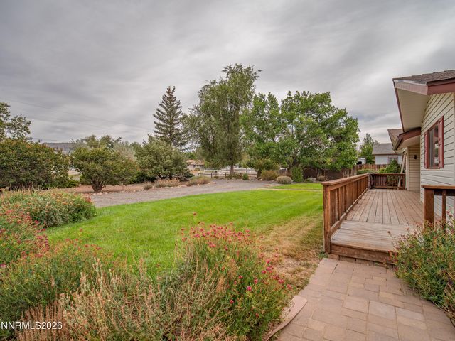 1321 Dennis Street, Minden, NV 89423