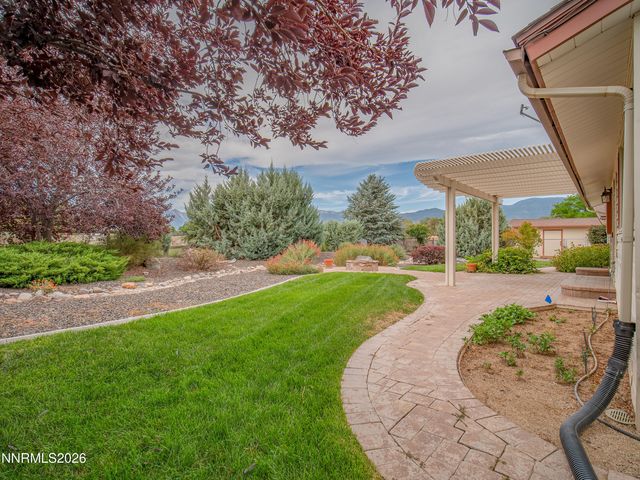 1321 Dennis Street, Minden, NV 89423