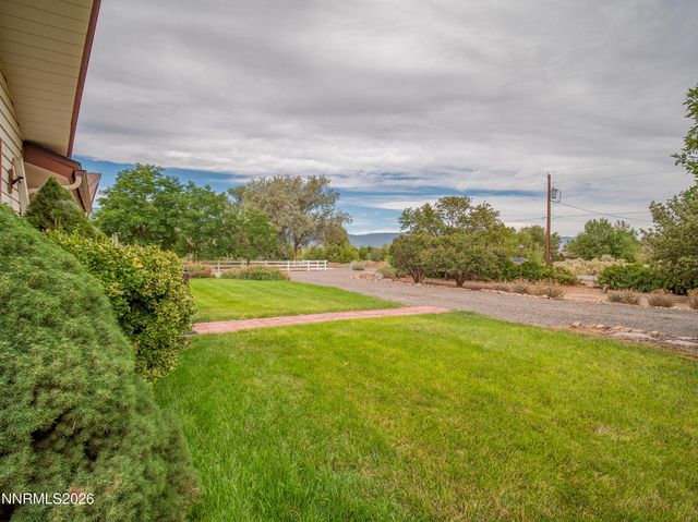 1321 Dennis Street, Minden, NV 89423