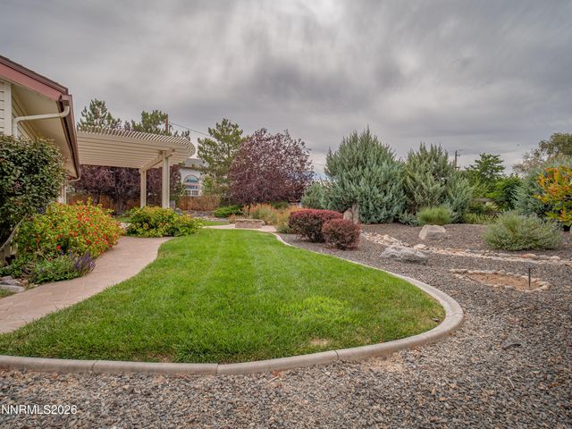 1321 Dennis Street, Minden, NV 89423