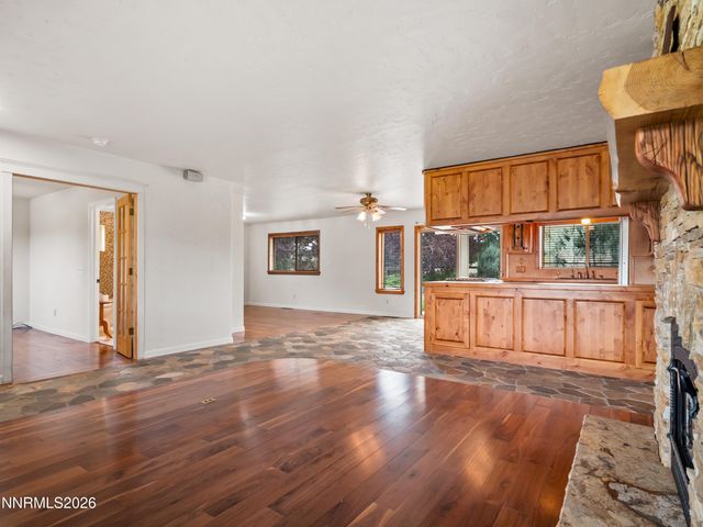 1321 Dennis Street, Minden, NV 89423