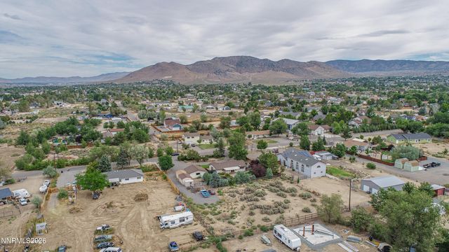 1321 Dennis Street, Minden, NV 89423