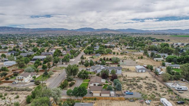 1321 Dennis Street, Minden, NV 89423