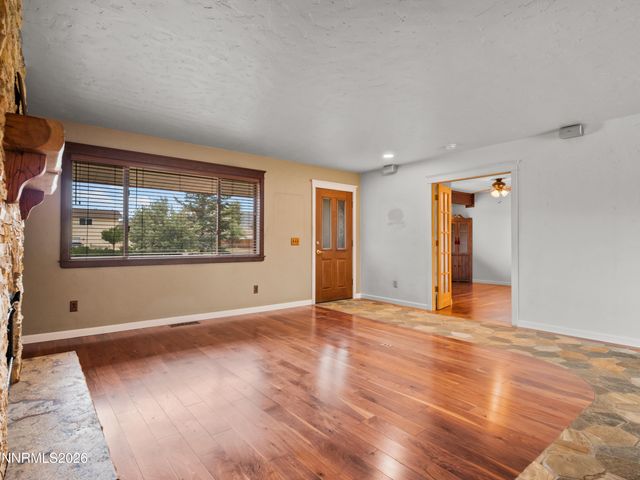 1321 Dennis Street, Minden, NV 89423