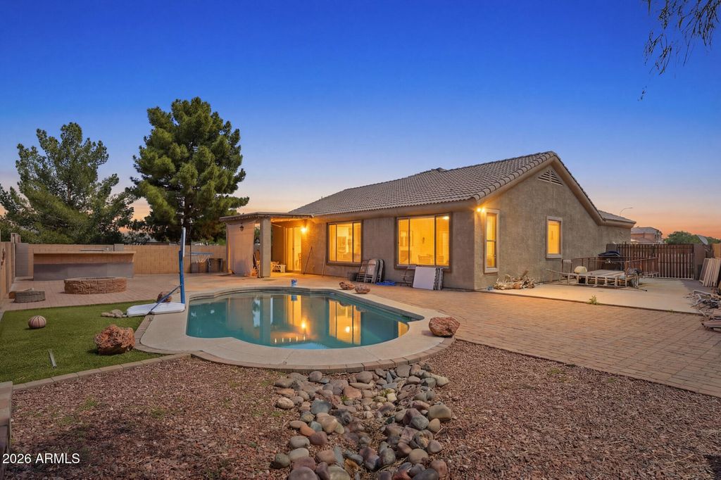10961 W Chase Drive, Avondale, AZ 85323 — photo 2