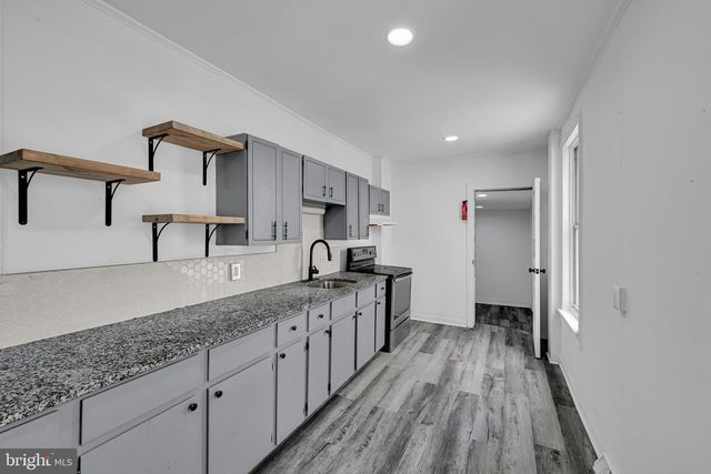 650 MULBERRY ST, Reading, PA 19604
