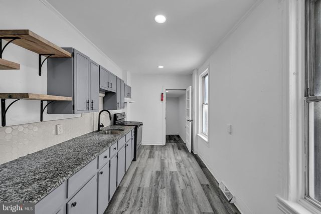650 MULBERRY ST, Reading, PA 19604