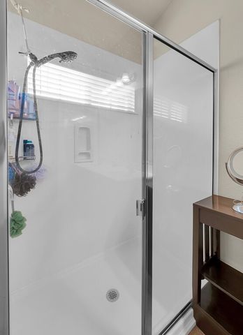 9801 Shallow Creek Drive, Waco, TX 76708