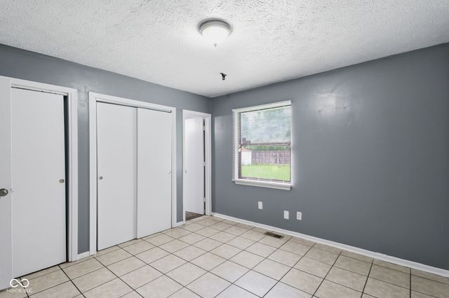 3242 Pawnee Drive, Indianapolis, IN 46235