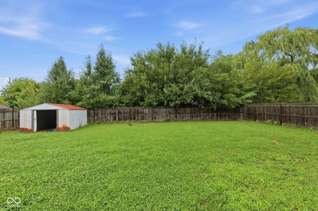 3242 Pawnee Drive, Indianapolis, IN 46235
