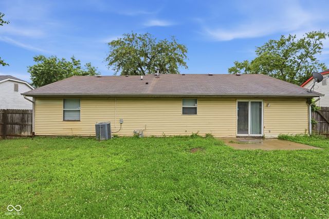 3242 Pawnee Drive, Indianapolis, IN 46235