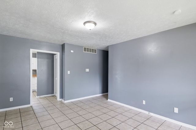3242 Pawnee Drive, Indianapolis, IN 46235
