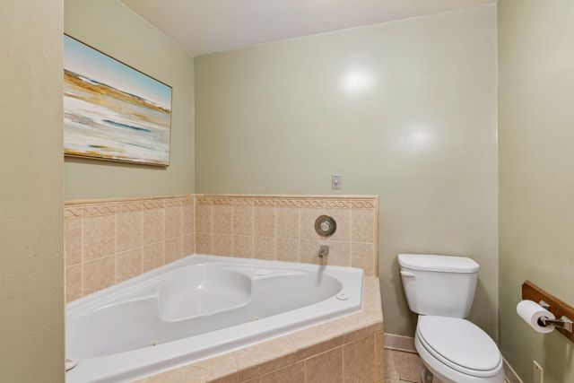 707 Hamline Avenue S, Saint Paul, MN 55116