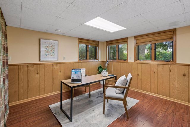 707 Hamline Avenue S, Saint Paul, MN 55116
