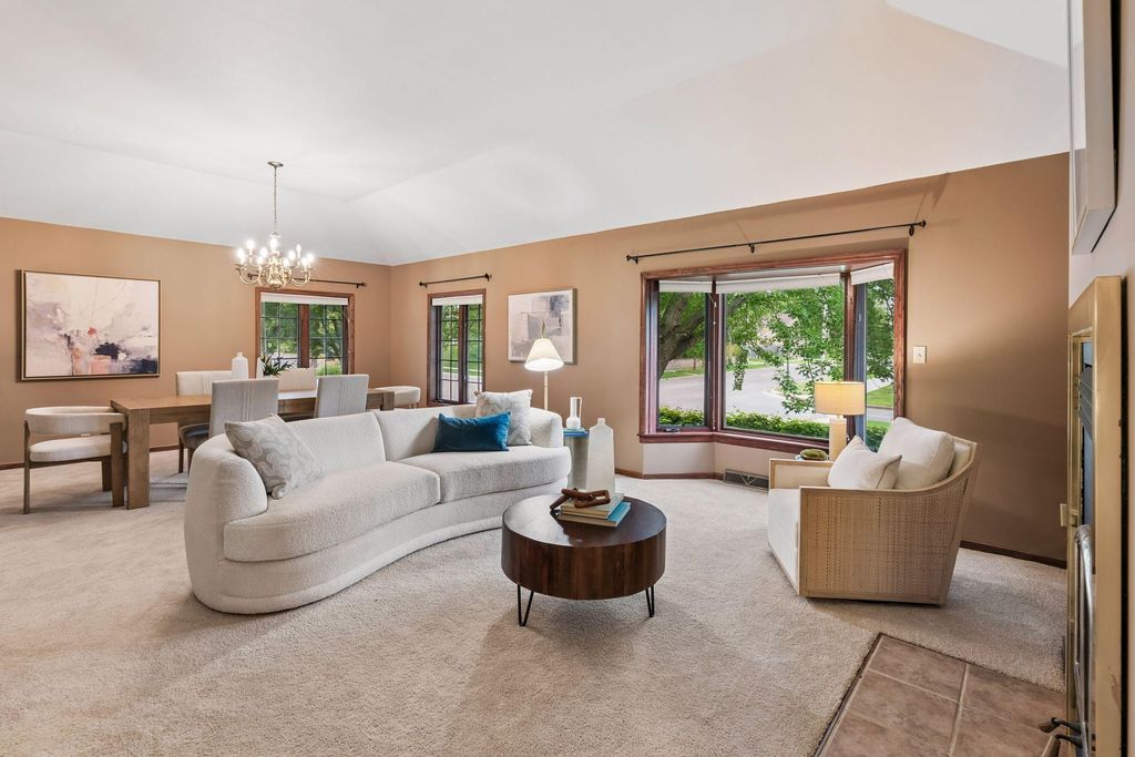 707 Hamline Avenue S, Saint Paul, MN 55116 — photo 5