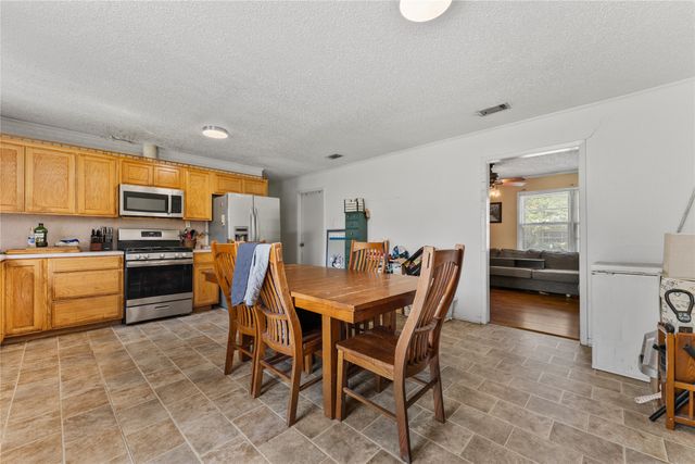 305 Avenue I, Lacy Lakeview, TX 76705