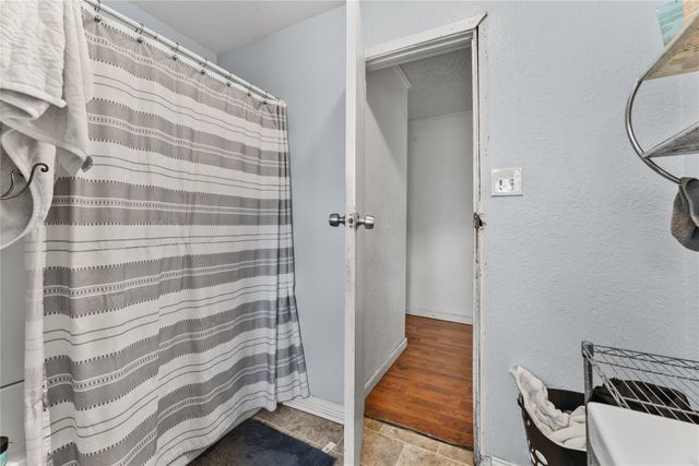 305 Avenue I, Lacy Lakeview, TX 76705