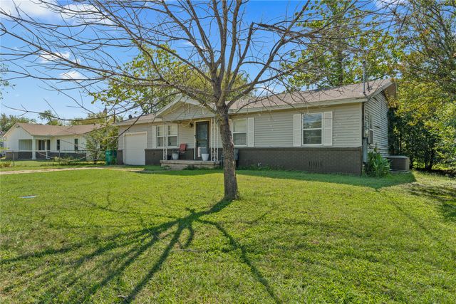 305 Avenue I, Lacy Lakeview, TX 76705