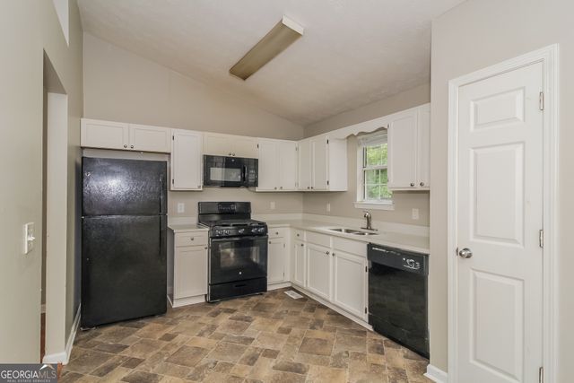 124 Emerald Pines Drive, Dallas, GA 30157