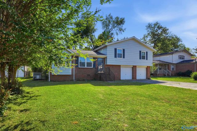 4045 Knollbrook Drive NW, Huntsville, AL 35810