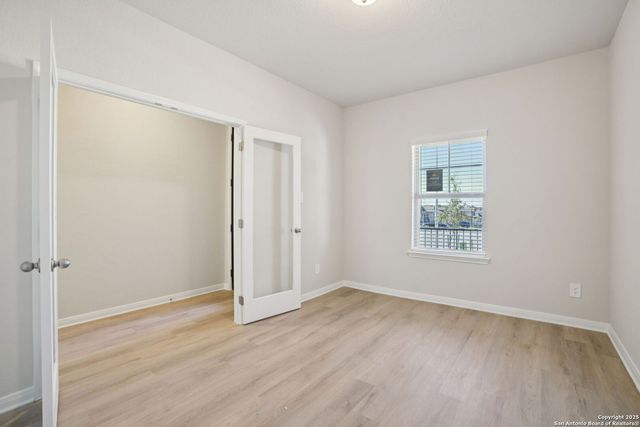 6407 Prince Howard, San Antonio, TX 78239