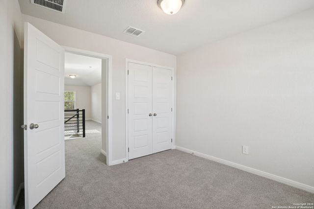 6407 Prince Howard, San Antonio, TX 78239